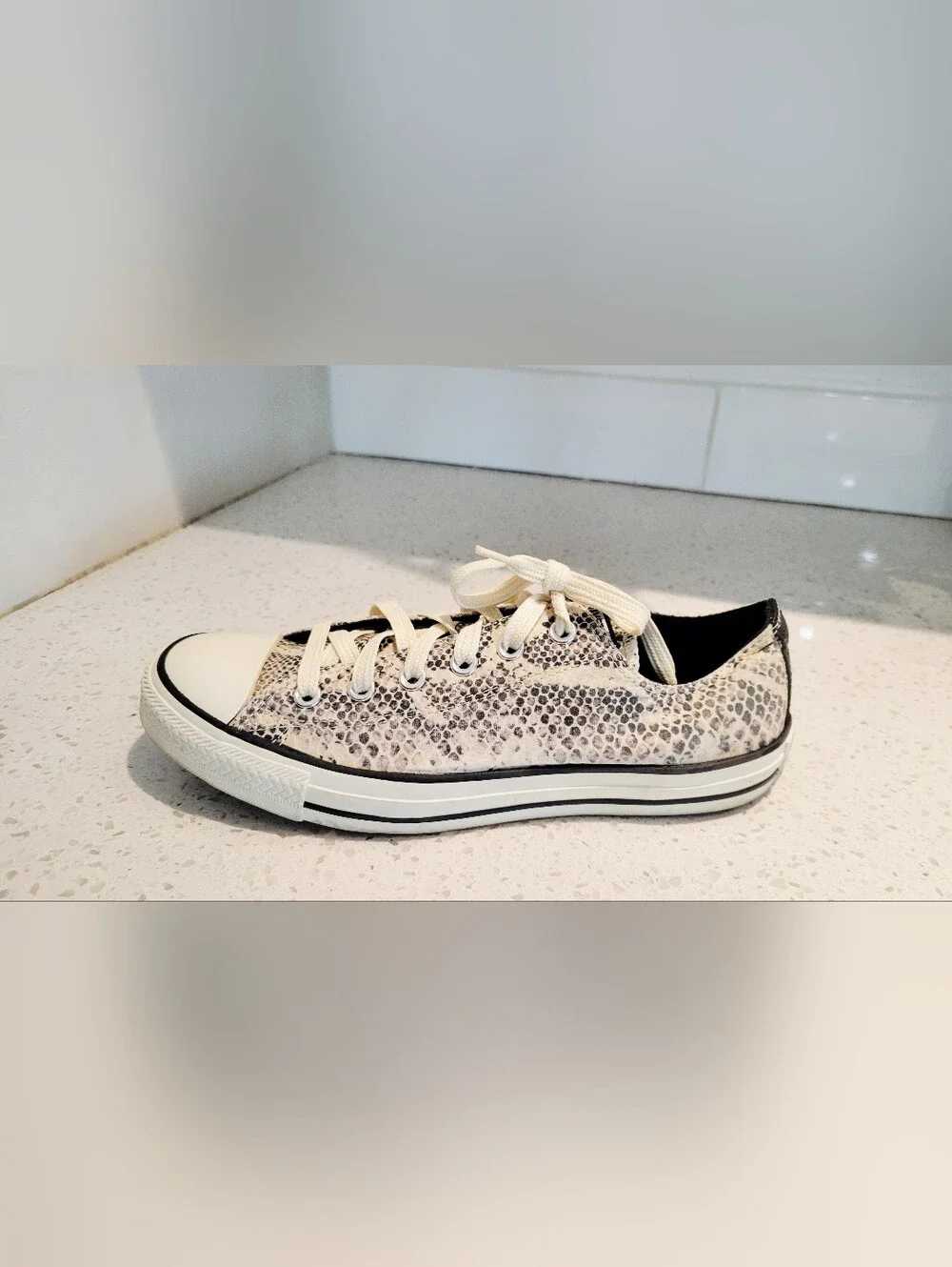 Converse All Star Unisex Snake Print Canvas Sneakers - Cream/Black | W-10 M-8 - Picture 6 of 9